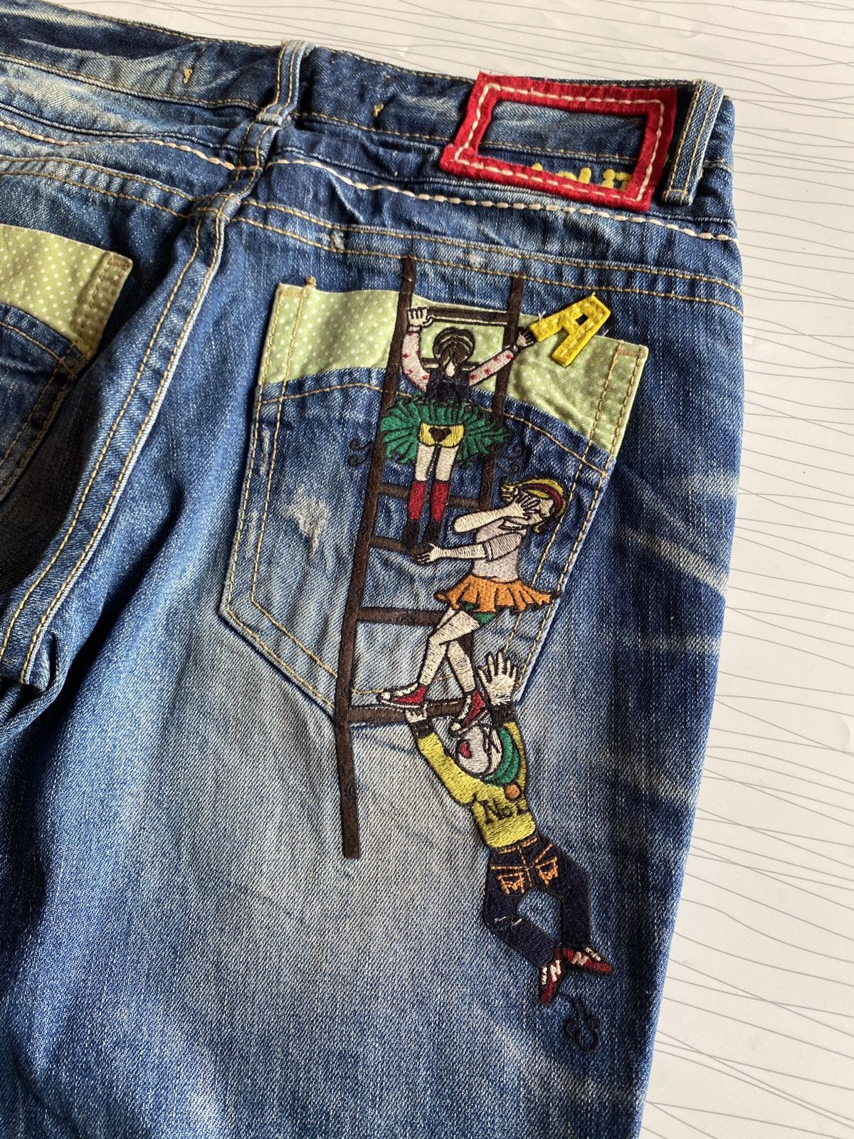 Lolita Jeans Rare Yoshitomo Nara X Lolita Jeans Children Play Size US 34 / EU 50 - 6 Thumbnail