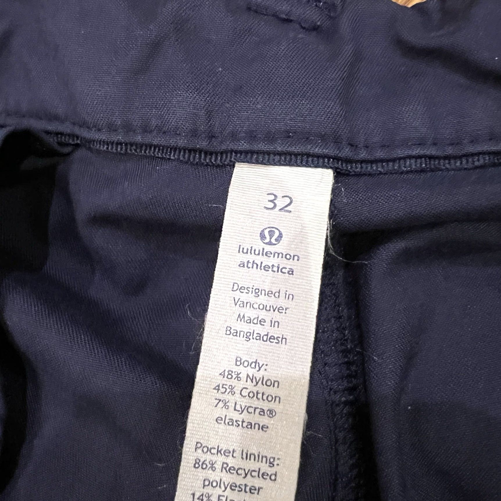 Lululemon Lululemon ABC Pant Slim Navy Blue Nylon Stretch Chino Pant 32x32 Adult Mens Size US 32 / EU 48 - 3 Thumbnail