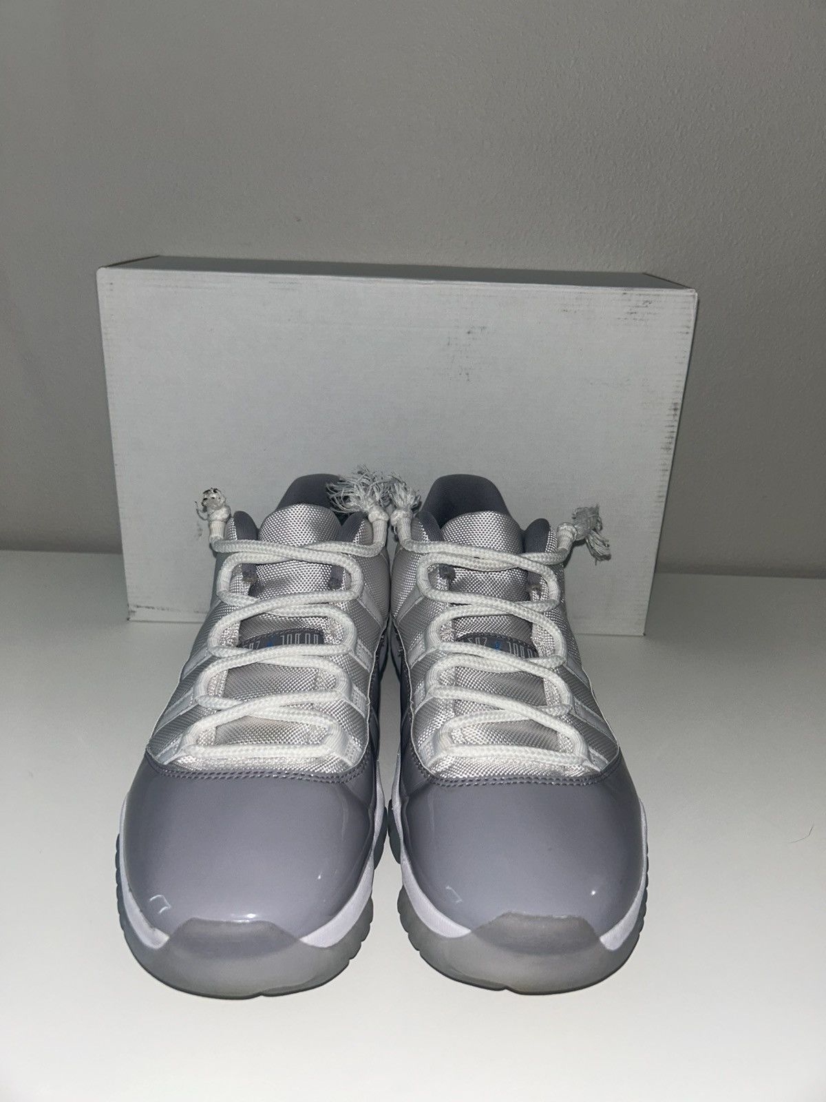 Jordan Brand Jordan 11 low cement grey size 11 Size US 11 / EU 44 - 4 Thumbnail
