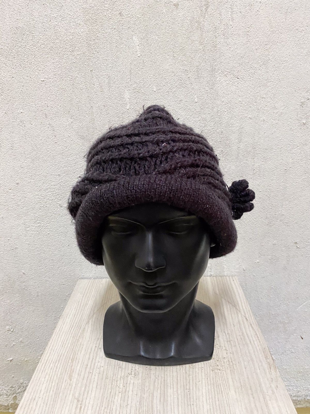 Renoma × Vintage U.P Renoma Crochet Rare Design Beanie Hat Size ONE SIZE - 2 Thumbnail