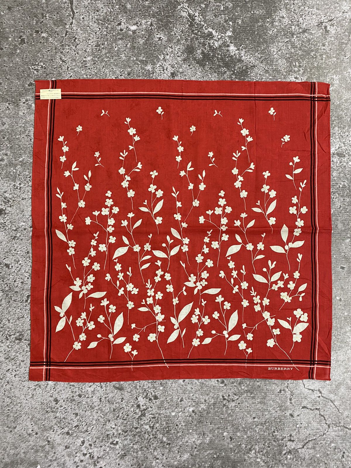 Burberry Burberry Handkerchief / Bandana / Neckerchief Size ONE SIZE - 2 Thumbnail
