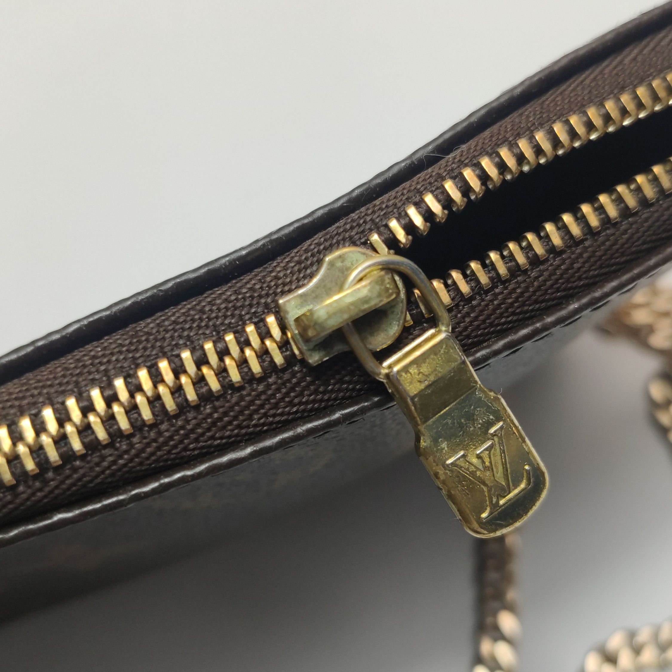 Louis Vuitton Louis Vuitton (LV) Accessories Mahjong Bag Mini Vegetable T Size ONE SIZE - 1 Thumbnail