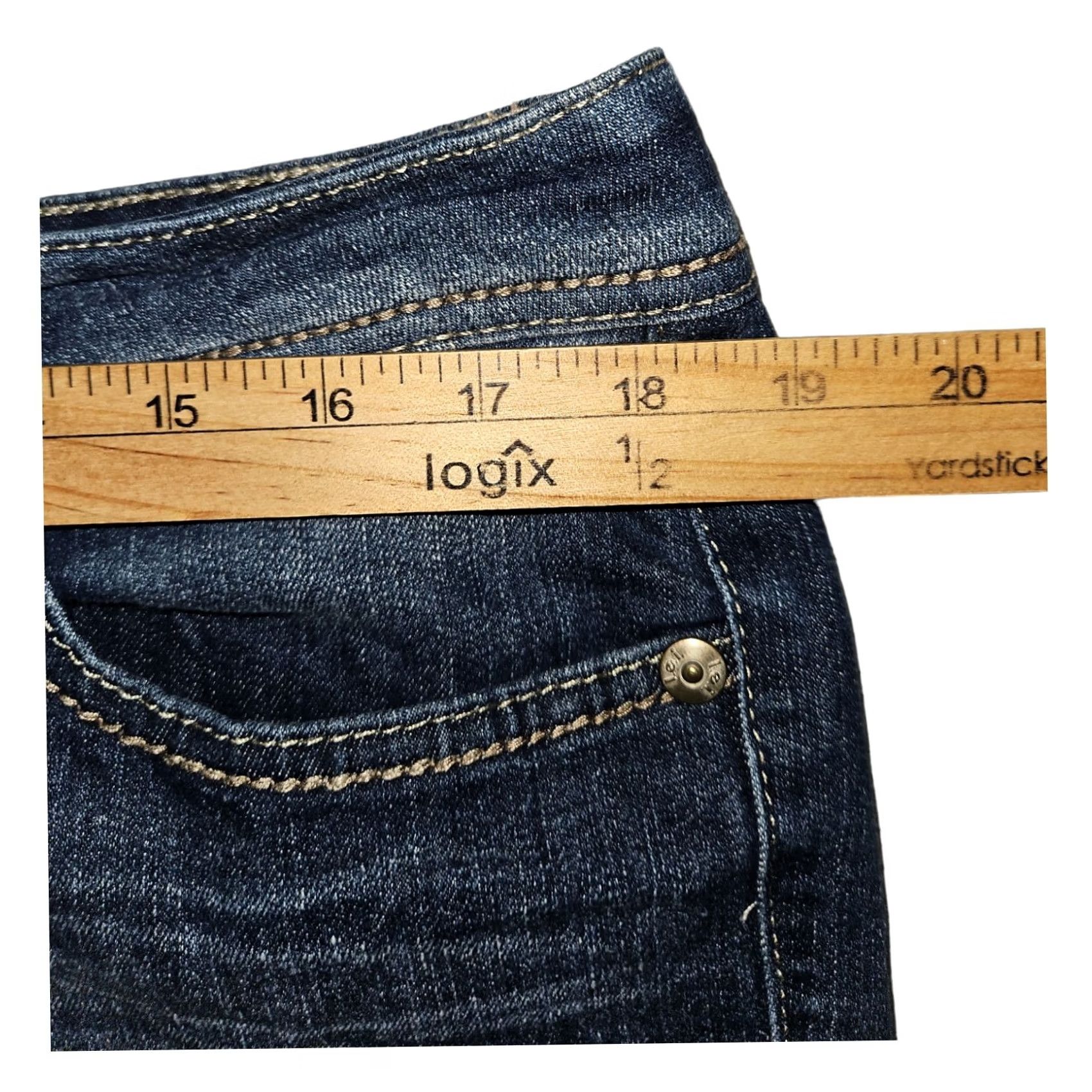 Vintage VINTAGE LEI Sophia Hipster Flare Jeans Women's 17 Short Blue Denim Embroidered Casual Size 38" / US 16 / IT 52 - 4 Thumbnail