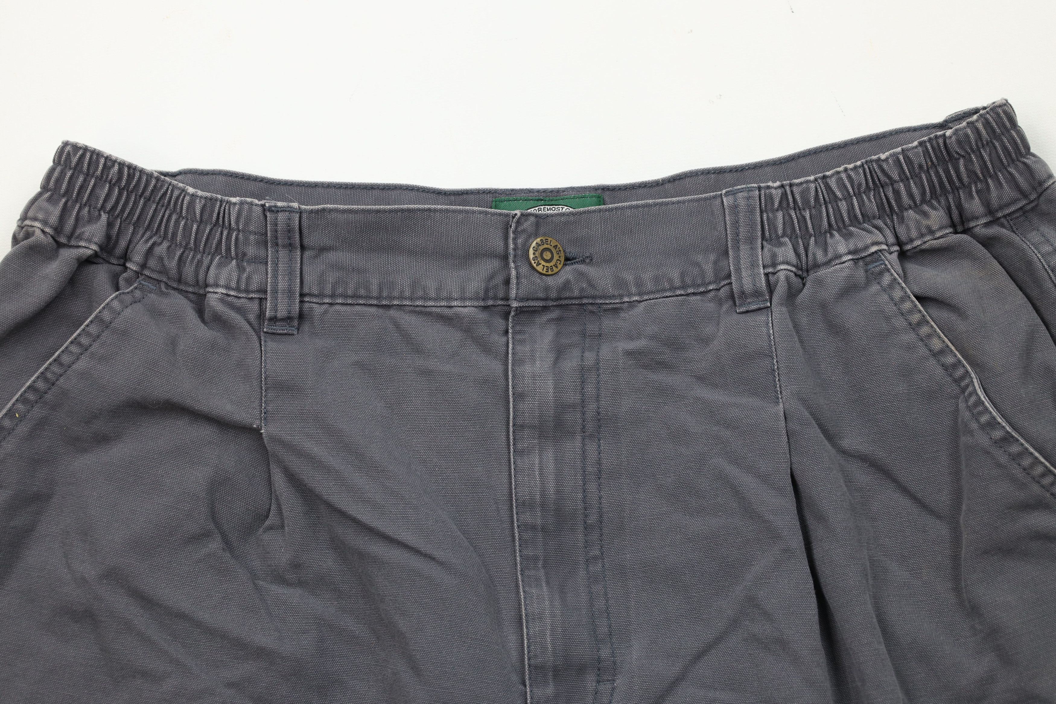 Cabelas Vintage Cabelas Above Knee Trekking Shorts Gray Cotton Size US 34 / EU 50 - 2 Thumbnail