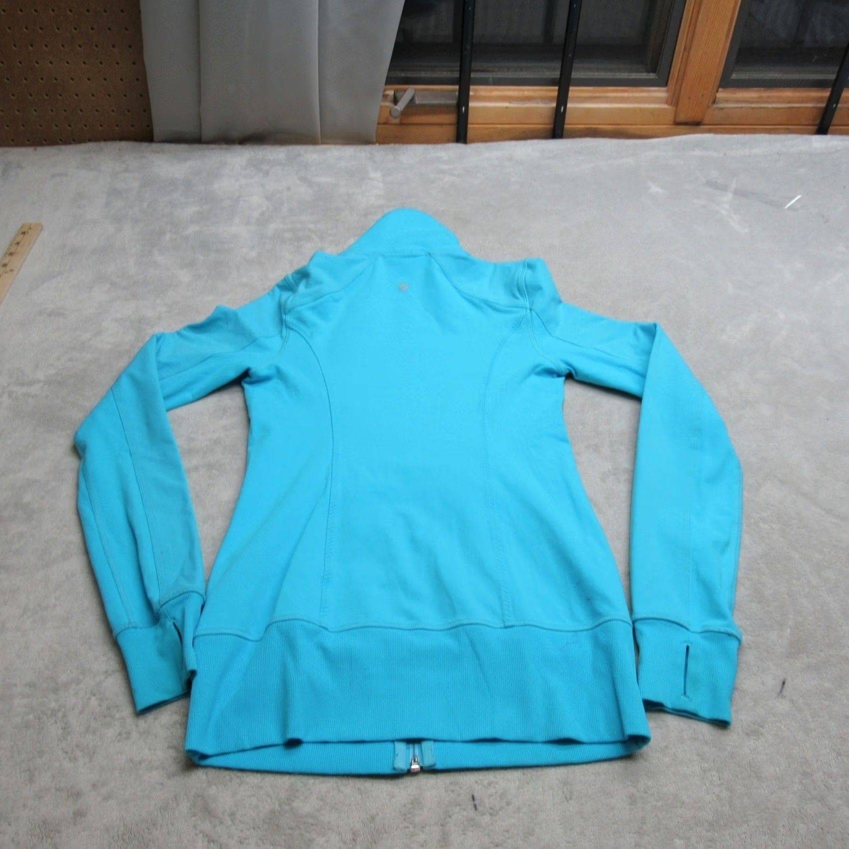 Lululemon Lululemon Jacket Women 0 Blue Full Zip Athletic Stretch Thumbhole Size XS / US 0-2 / IT 36-38 - 2 Thumbnail