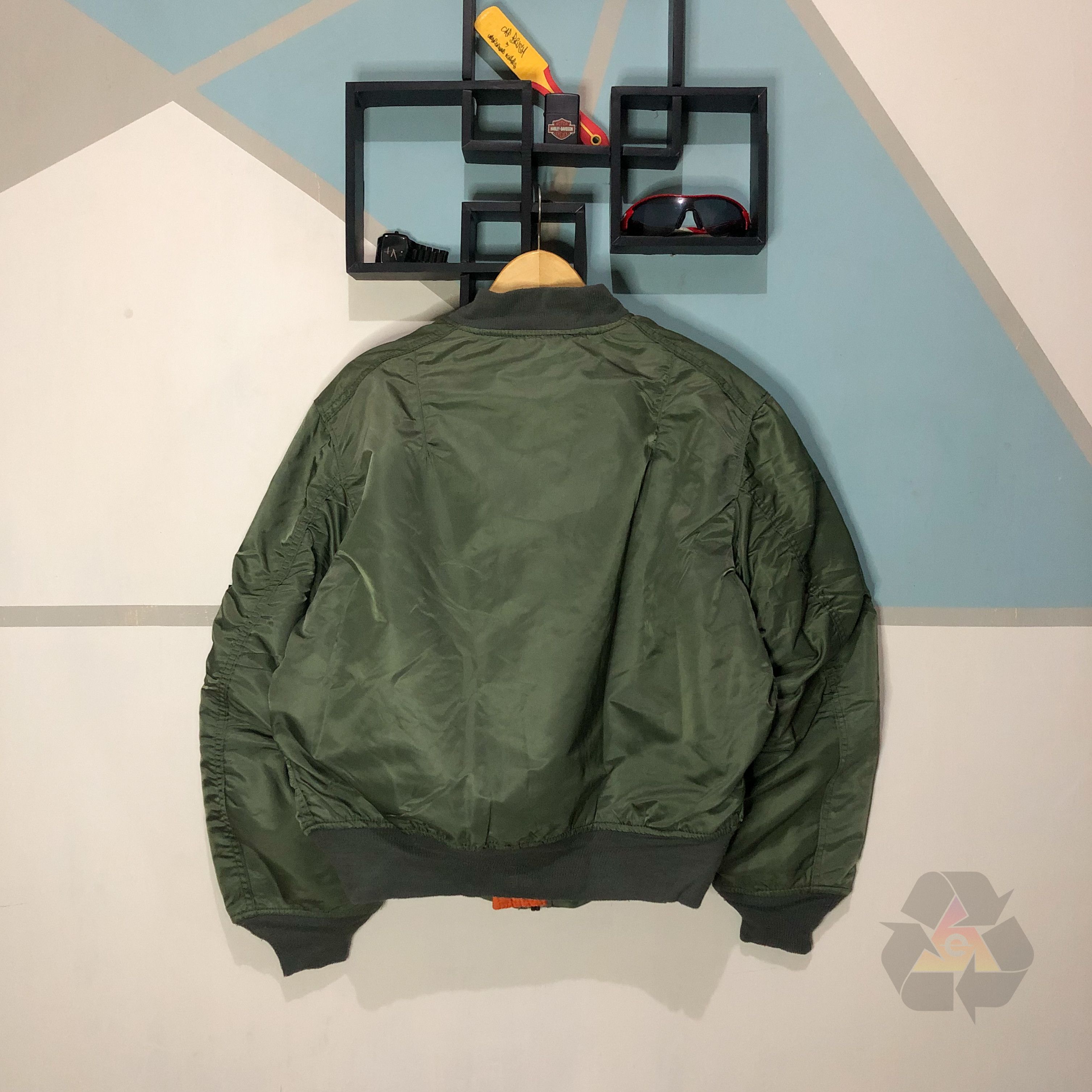 Alpha Industries Vintage Alpha Industries Flayer's Mil-J-82790J USAF MA-1 Size US XL / EU 56 / 4 - 15 Thumbnail