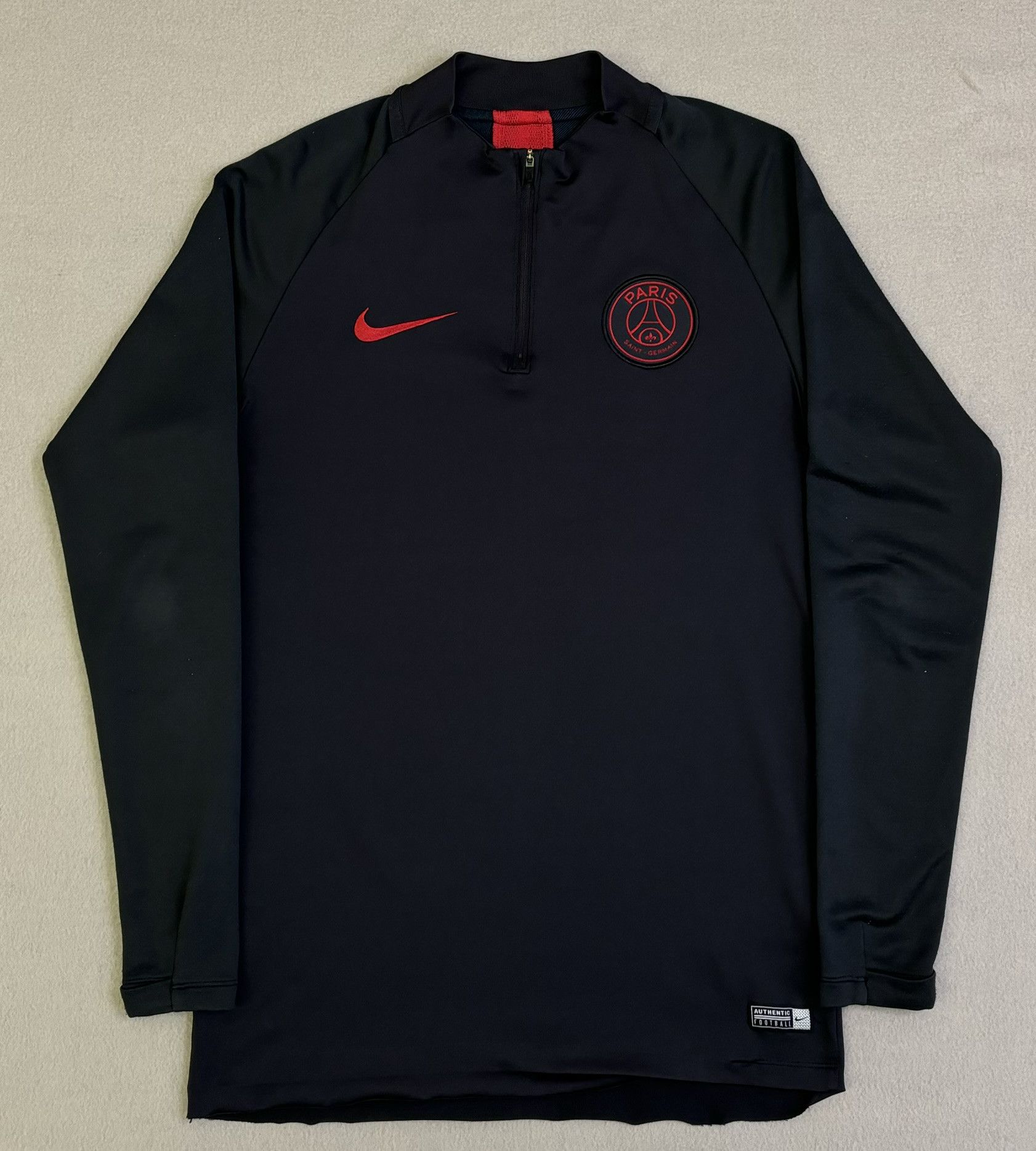 Nike Paris Saint Germain 2019/2020 Nike Football Sweatshirt. S Size US S / EU 44-46 / 1 - 5 Thumbnail