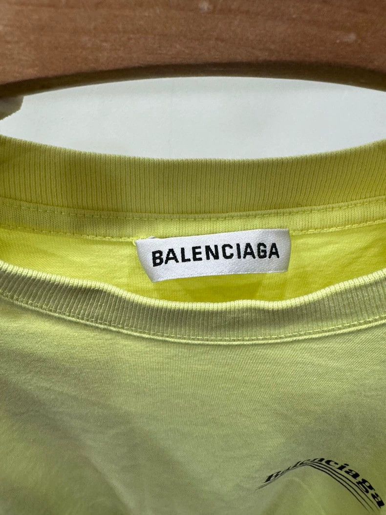 Balenciaga Balenciaga Coke Wave Apple Green Short Sleeve T-Shirt Size US S / EU 44-46 / 1 - 4 Thumbnail
