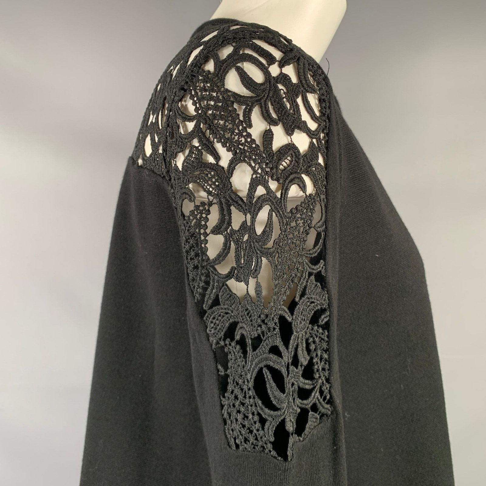 DOROTHEE SCHUMACHER DOROTHEE SCHUMACHER 2 Black Virgin Wool Lace Panel Cardigan Size XS / US 0-2 / IT 36-38 - 3 Thumbnail
