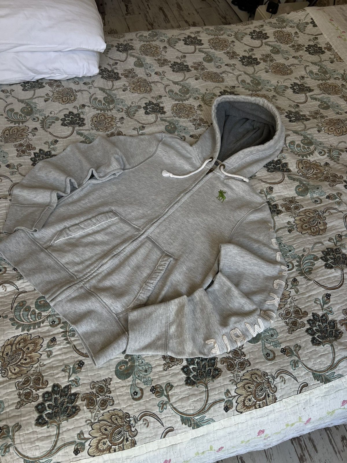 Abercrombie & Fitch Crazy Vintage Abercrombie & Fitch Faux Fur Zip Hoodie Japan Size US M / EU 48-50 / 2 - 3 Thumbnail