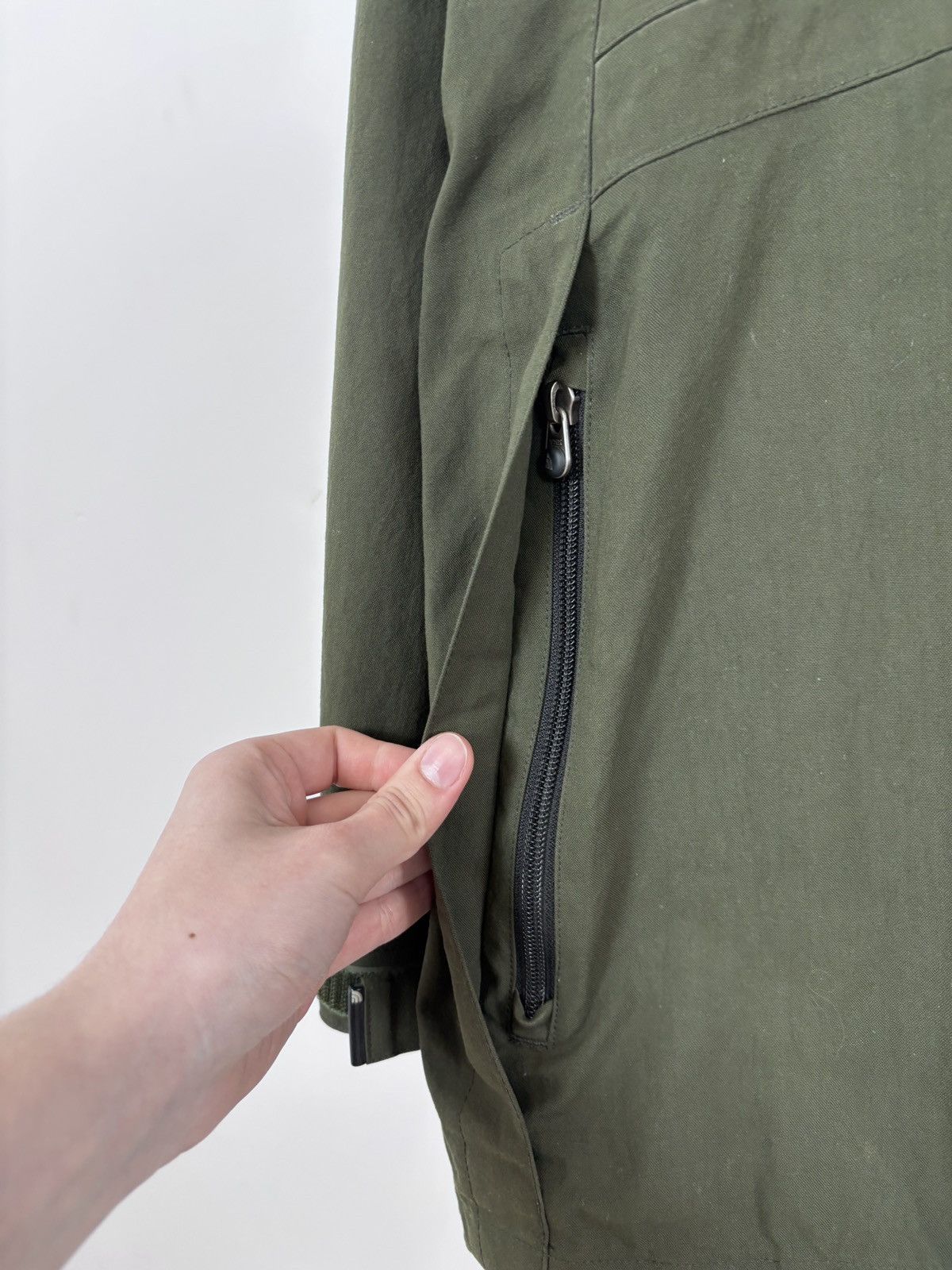 The North Face The North Face Men’s HyVent Khaki Green Hooded Jacket Size US XL / EU 56 / 4 - 12 Thumbnail