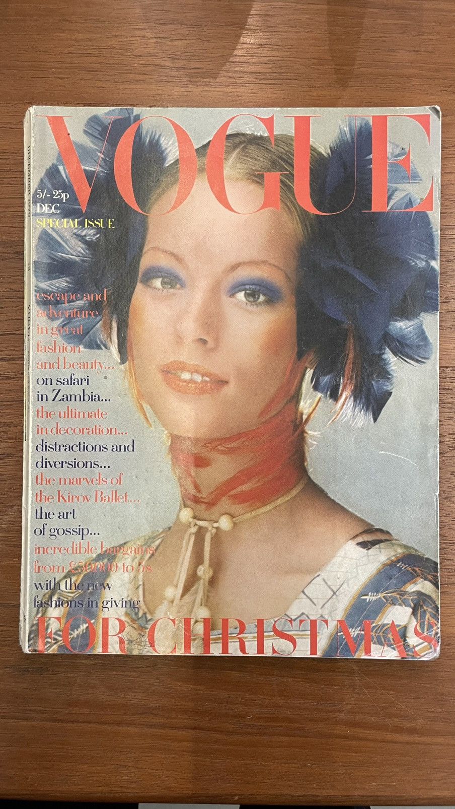 Vogue Vogue December 1970 Size ONE SIZE - 1 Thumbnail