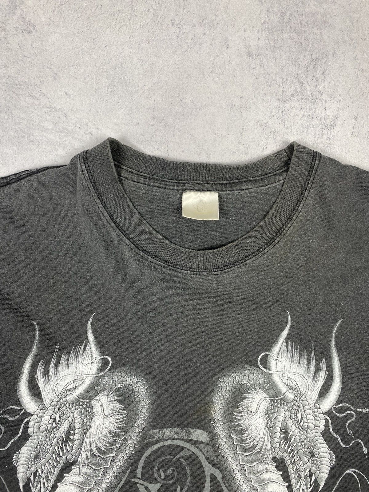 Japanese Brand × Vintage Vintage 00s Dragon Y2k Faded Japanese Affliction Style Tee Size US M / EU 48-50 / 2 - 5 Thumbnail
