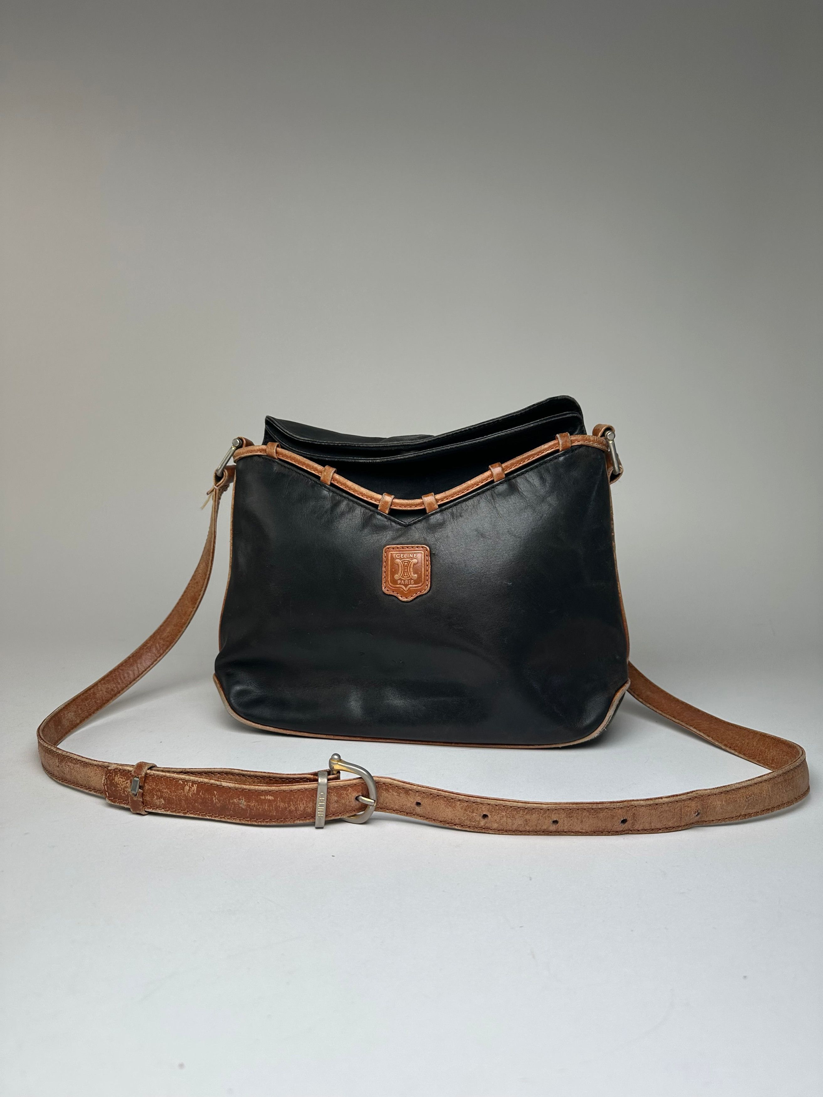 Celine Vintage Paris Leather Shoulder / Crossbody Bag Black Brown Size ONE SIZE - 1 Thumbnail