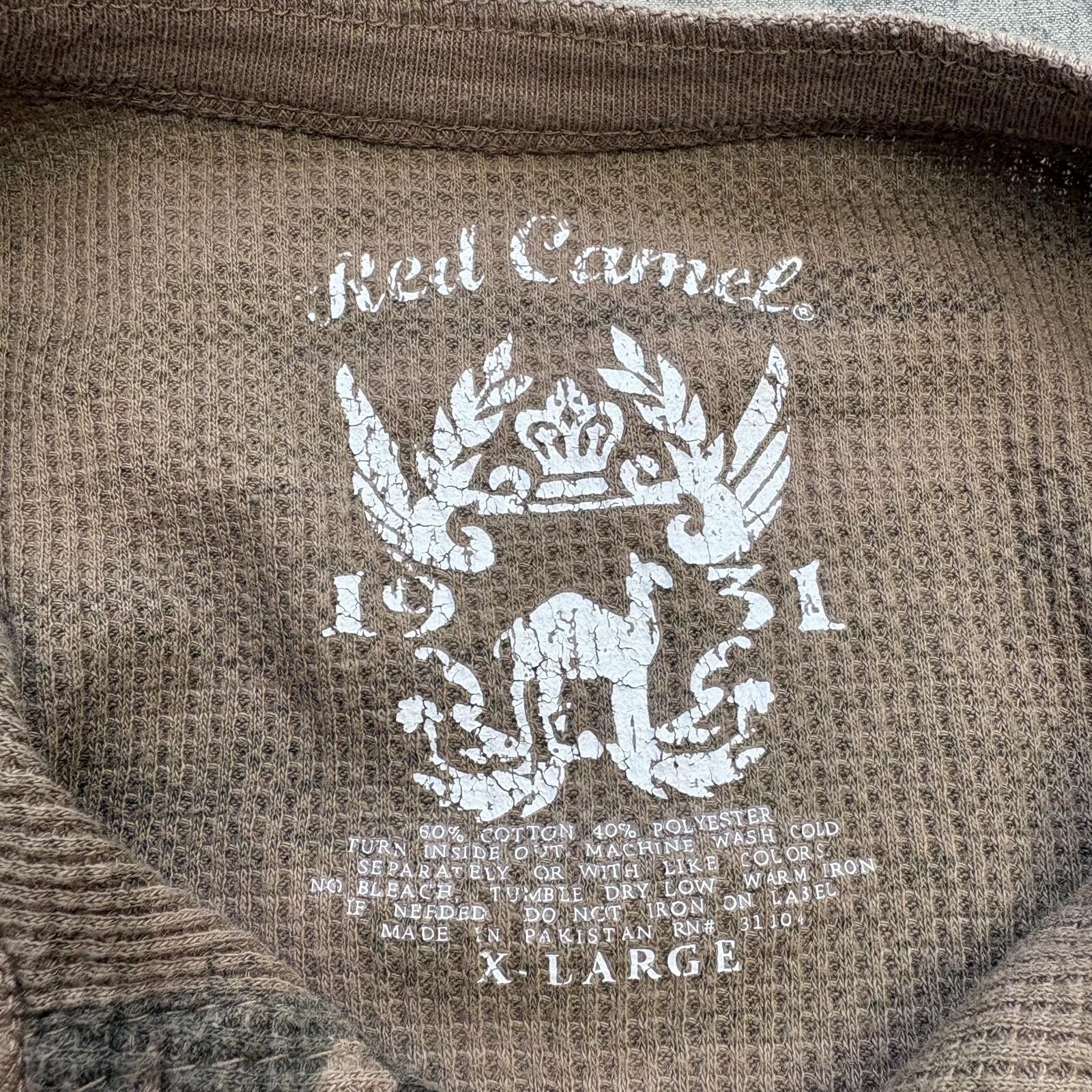 Vintage Vintage Y2K Camo Grunge Thermal Waffle Knit Henley Shirt Size US XL / EU 56 / 4 - 2 Thumbnail