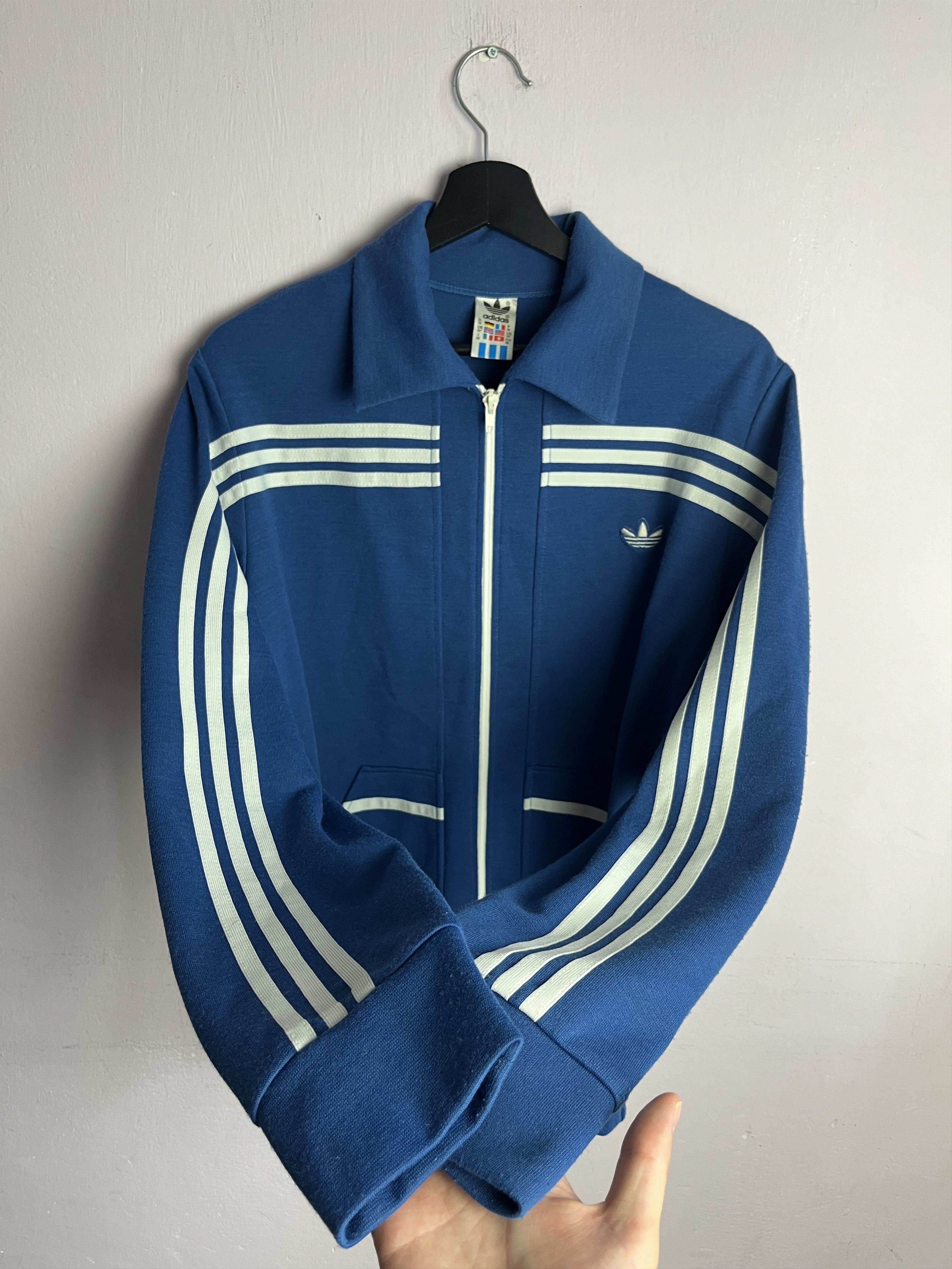 Adidas Vintage 1970-1980 Adidas Track Jacket Size M Blue Size US M / EU 48-50 / 2 - 4 Thumbnail