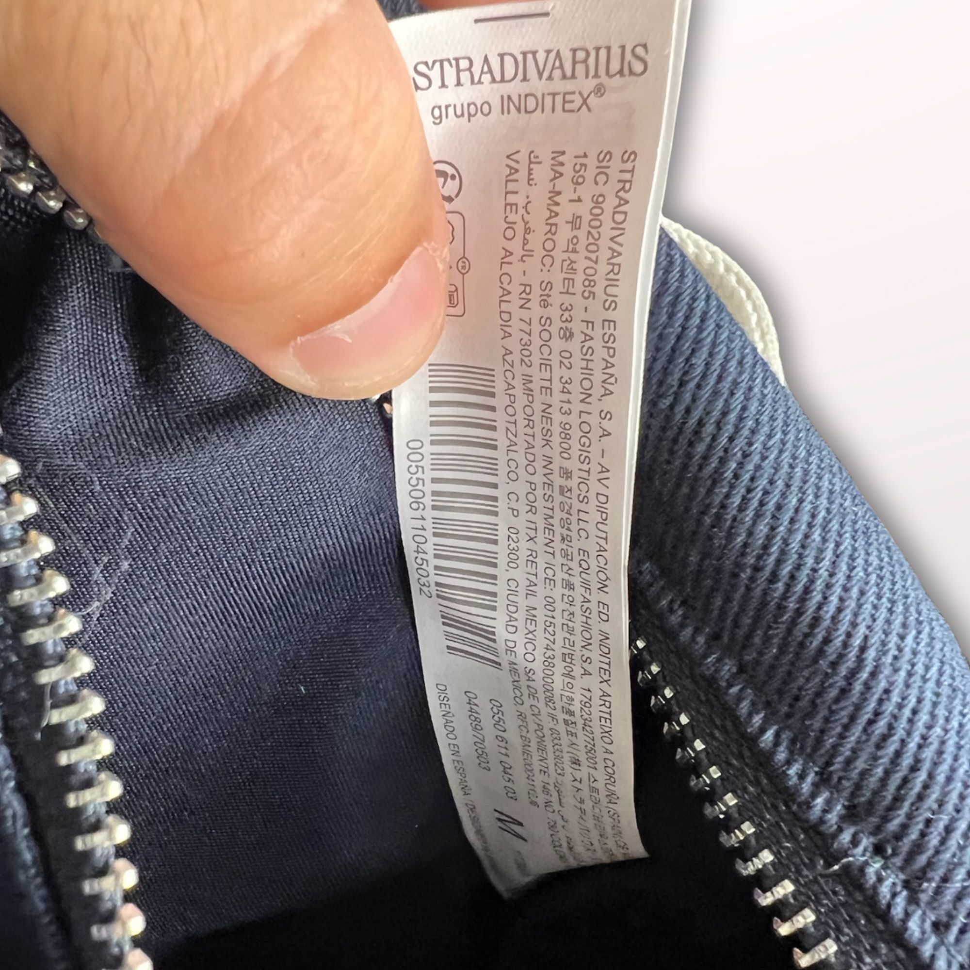 Stradivarius Stradivarius Navy Blue Small Handbag With White Straps & Sil Size ONE SIZE - 6 Thumbnail
