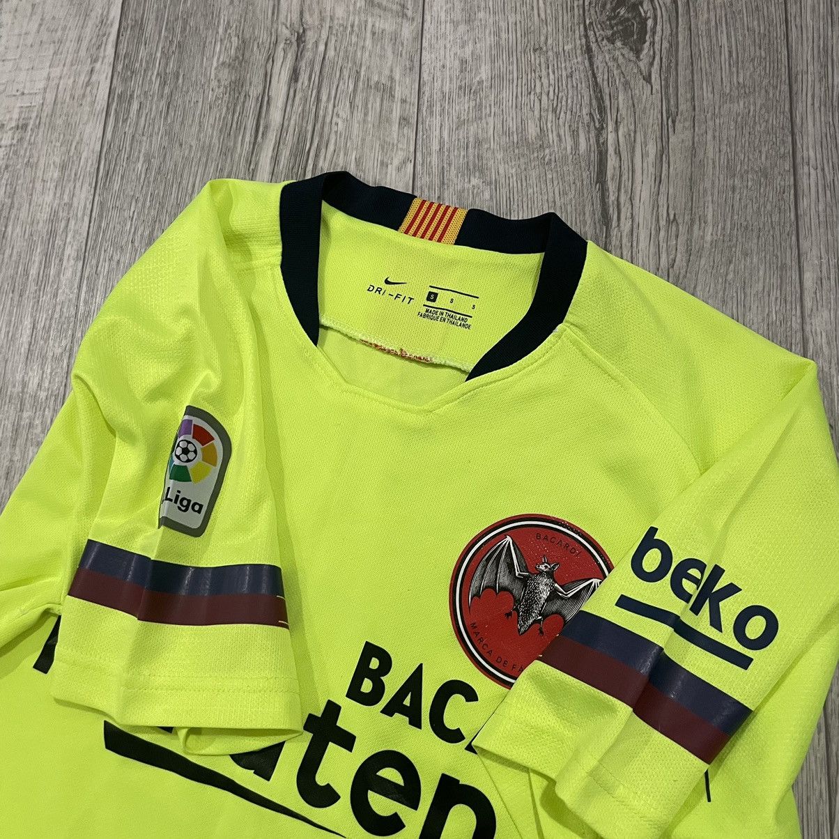 Nike Nike rakuten jersey beko bacardi marca unicef 9 tee shirt Size US S / EU 44-46 / 1 - 3 Thumbnail