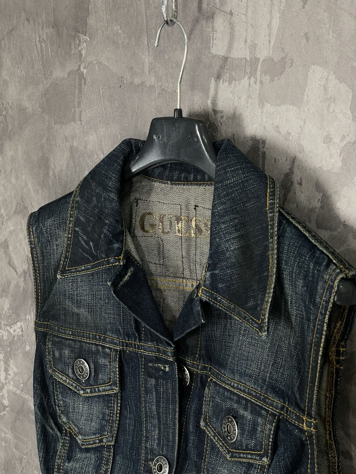 Guess × Japanese Brand Y2K Guess Glamour Avant Garde Vintage Denim Vest Size M / US 6-8 / IT 42-44 - 9 Thumbnail