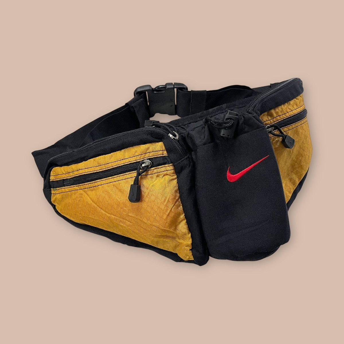 Nike OG 90's Nike Black/Yellow Waist Bag Size ONE SIZE - 1 Thumbnail