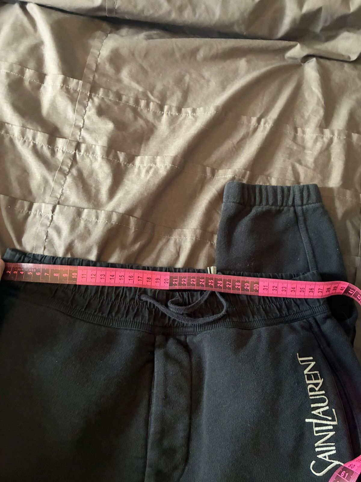 Saint Laurent Paris Saint Laurent Sweatpants Size US 30 / EU 46 - 13 Thumbnail