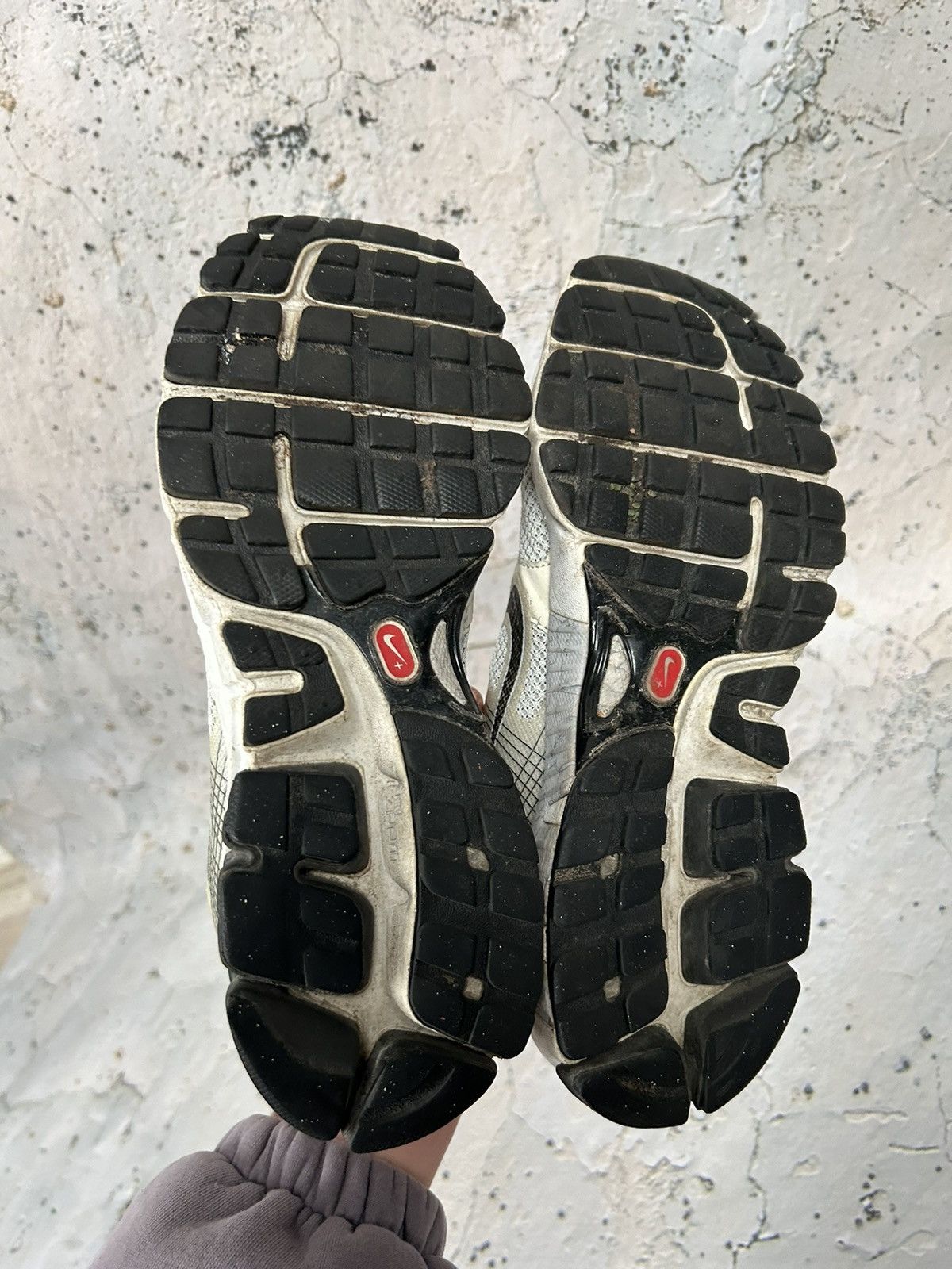 Nike Vintage Nike Sneakers Swoosh Y2K 90s Streetwear Retro Size US 8.5 / EU 41-42 - 8 Thumbnail