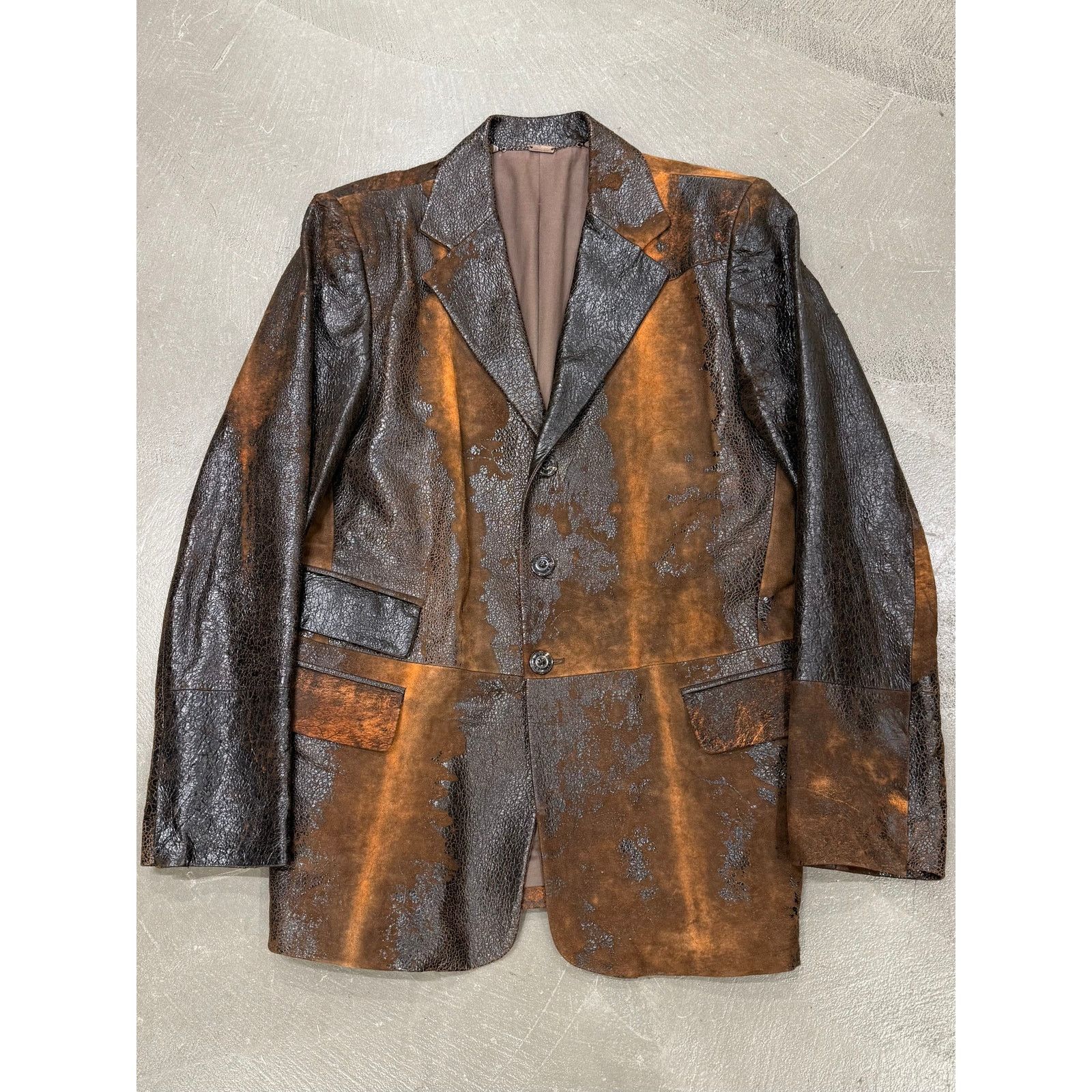 Roberto Cavalli A/W2000 Roberto Cavalli artisanal eroded leather blazer Size US L / EU 52-54 / 3 - 1 Thumbnail