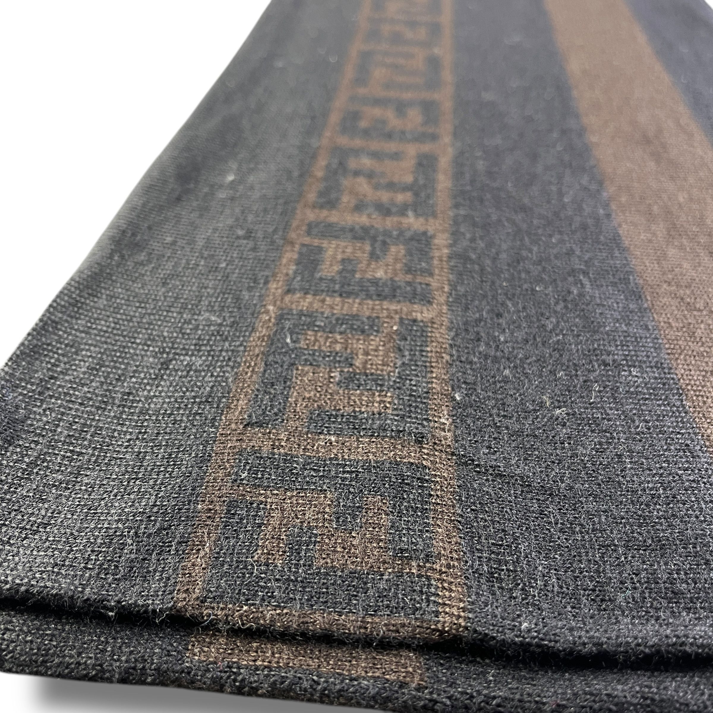 Fendi Fendi Scarf / Muffler / Neckwear T1084 Size ONE SIZE - 11 Thumbnail