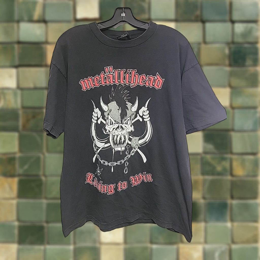 Vintage Vintage 1999 Metallica Met Club Metalhead Living To Win Black T Shirt L Mens Size US L / EU 52-54 / 3 - 1 Thumbnail