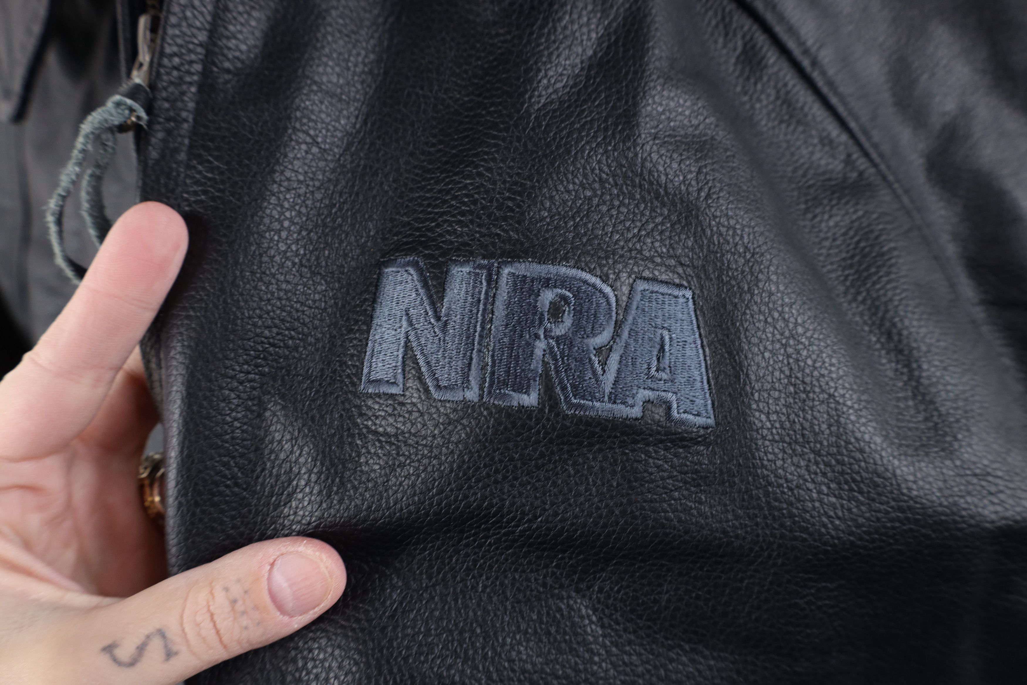 Vintage Vintage 90s Rifle Association Full Zip Leather Bomber Jacket Size US XL / EU 56 / 4 - 4 Thumbnail