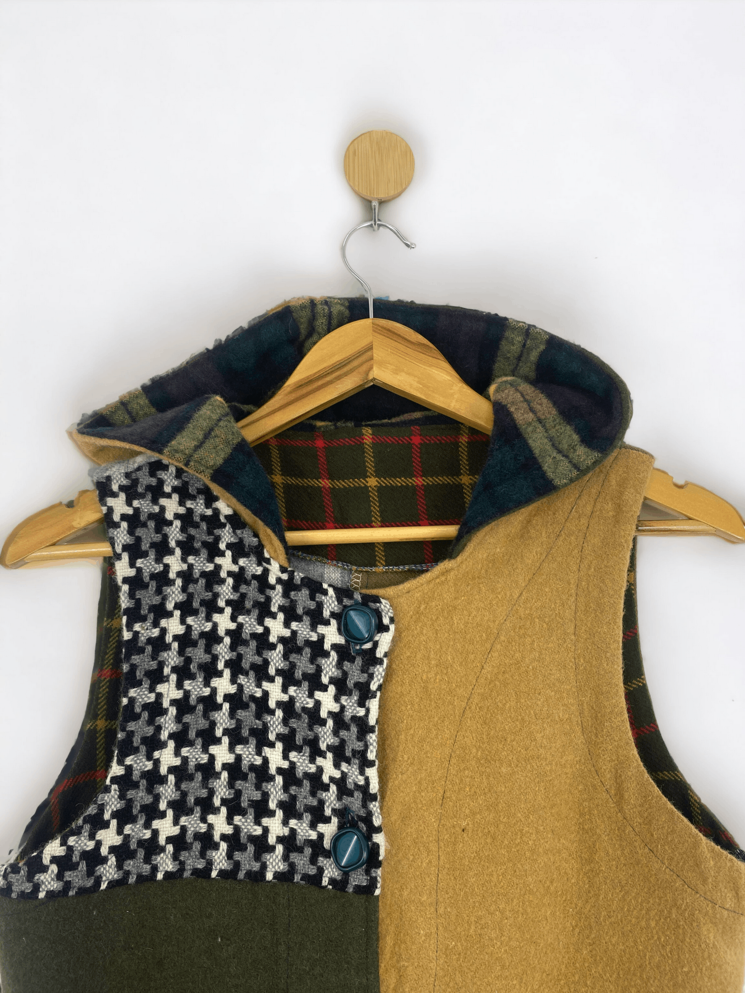 If Six Was Nine Vintage Japanese Brand Nice Design Hoodie Custom Vest JA0054 Size US S / EU 44-46 / 1 - 2 Thumbnail
