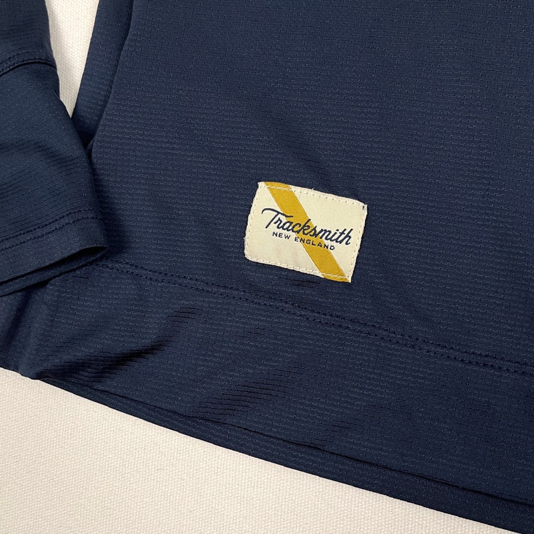 Vintage Tracksmith Twilight Shirt Womens Small Blue Active Running Training Long Sleeve Shirt Size S / US 4 / IT 40 - 2 Thumbnail