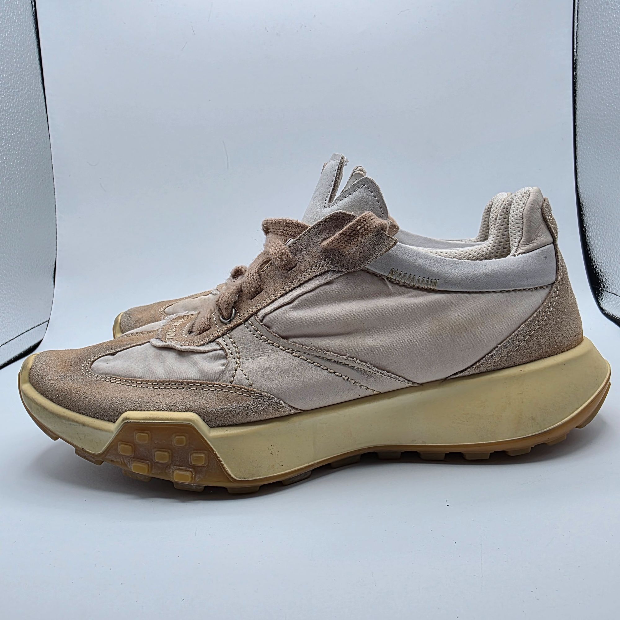 Ecco ECCO Retro Sneaker Womens Size 10.5 Beige Brown Shoes Casual Size US 10.5 / IT 40.5 - 13 Thumbnail