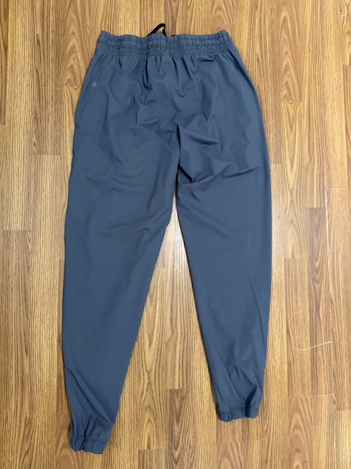 Other LEG3ND Performance Athletic Joggers Gray Size Medium . Size US 28 / EU 44 - 4 Thumbnail