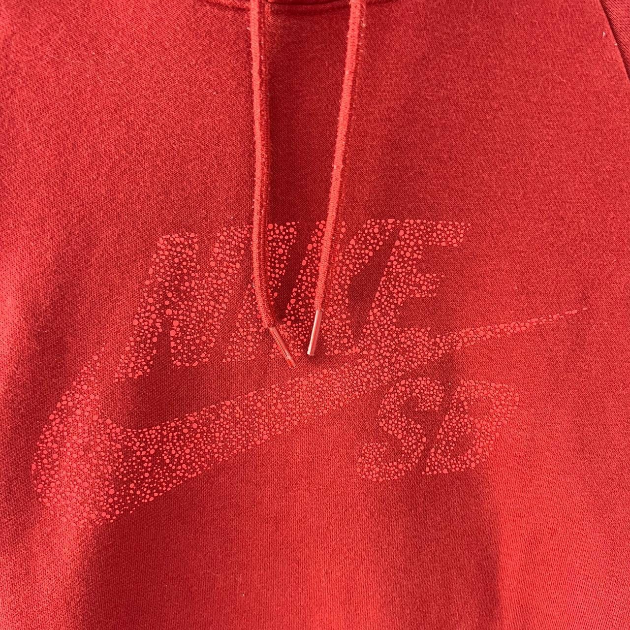 Vintage Vintage Y2K Nike SB Big Logo Hoodie Streetwear Style Size US S / EU 44-46 / 1 - 3 Thumbnail