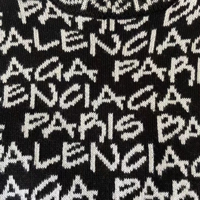 Balenciaga Balenciaga Cursive bullet screen sweater 2501-Nextarrow Size US S / EU 44-46 / 1 - 5 Thumbnail