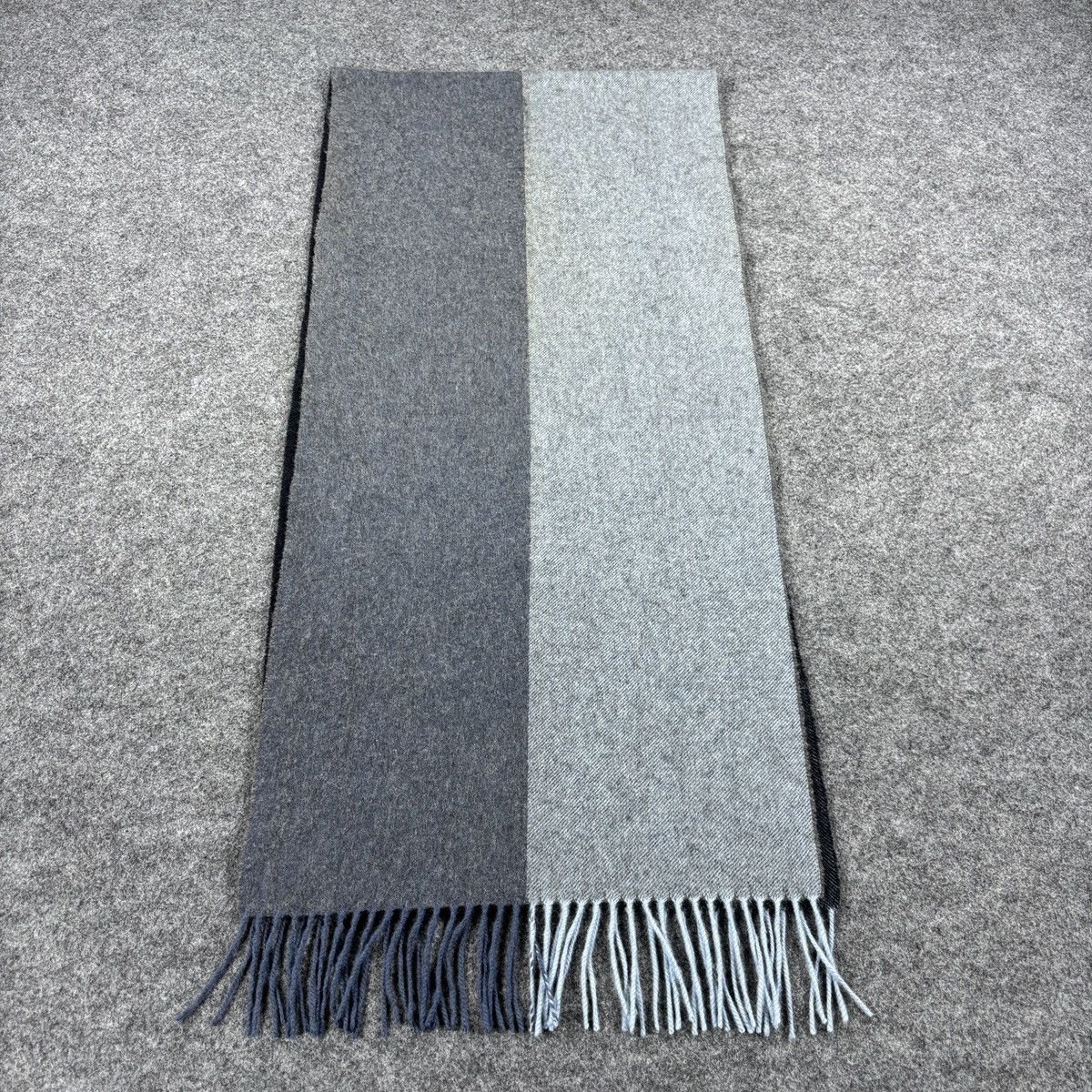 Paul Stuart × Vintage Paul Stuart Scarf # D764 # Muffler # Neckwear Size ONE SIZE - 8 Thumbnail