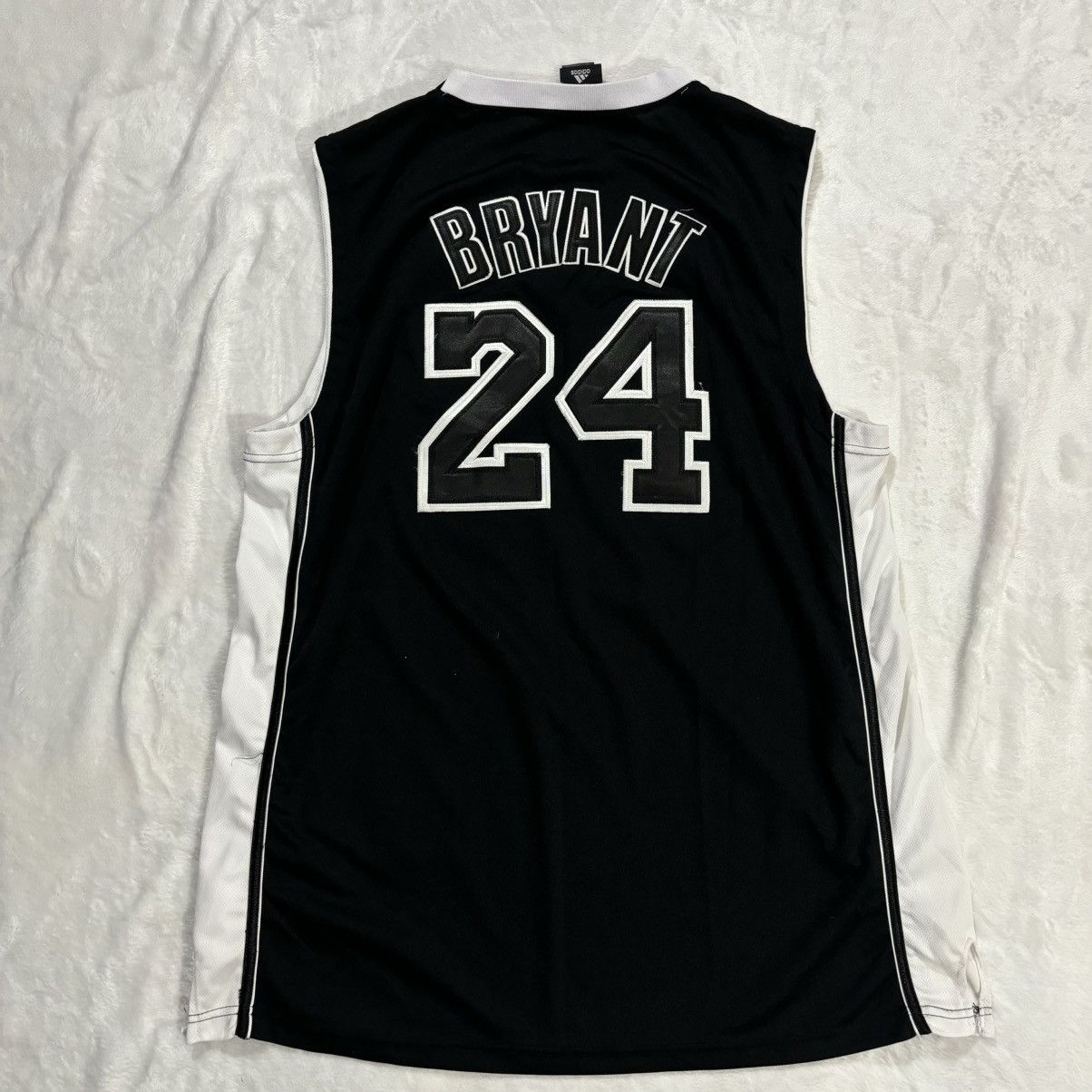 Kobe Bryant Jersey Black White Lakers Mens Large/XLargr
