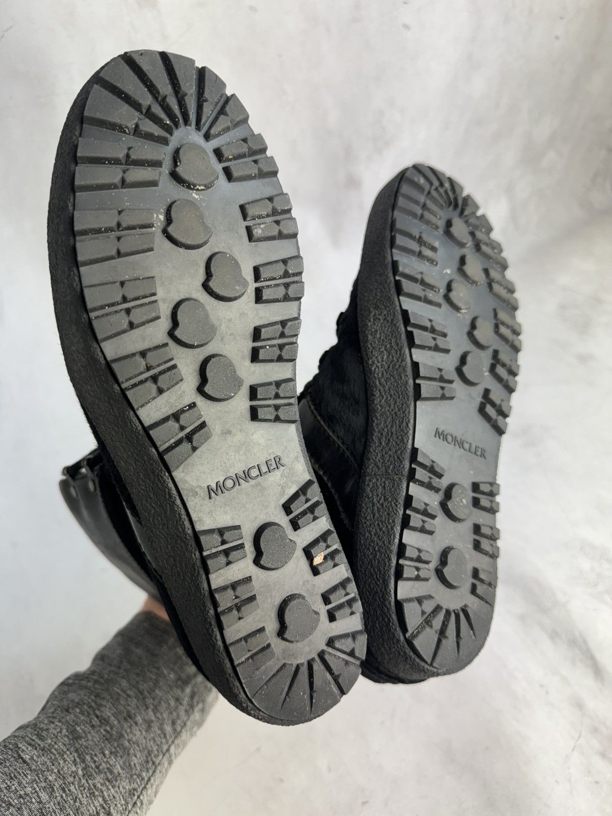 Moncler Moncler Pony Hair Boots Size US 7 / IT 37 - 14 Thumbnail