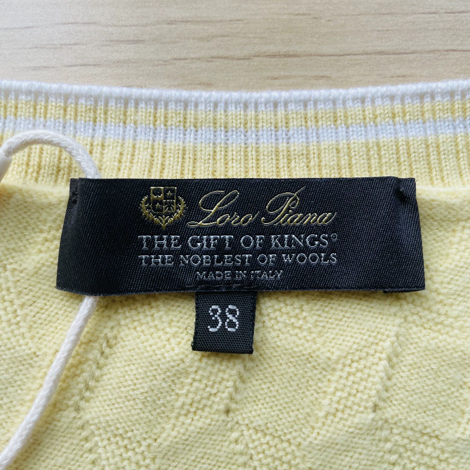 Loro Piana Loro Piana King's Gift Stripe Knit Sweater Wmn's Yellow/White 38 99 Size XS / US 0-2 / IT 36-38 - 5 Thumbnail