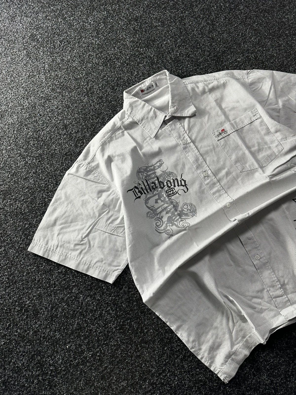 Billabong × Vintage 🚨Vintage 90s BILLABONG MULTILOGO beach short sleeve Y2K Size US XXL / EU 58 / 5 - 2 Thumbnail