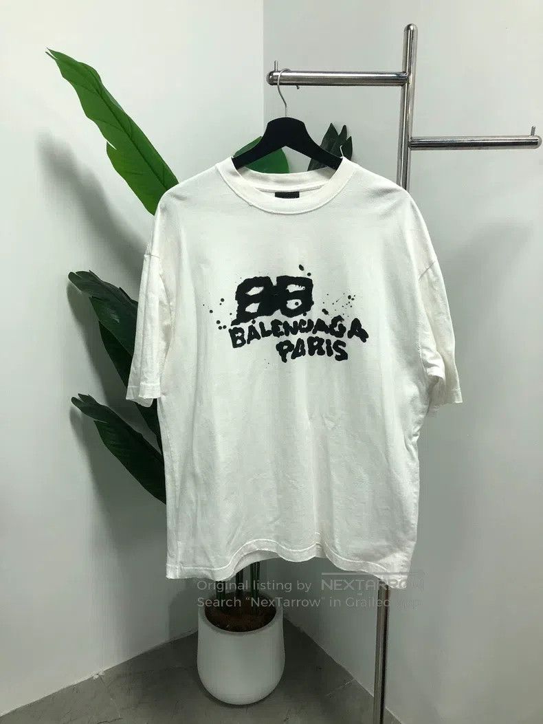 Balenciaga Balenciaga Letter Printed Short Sleeve Crew Neck T-Shirt Size US M / EU 48-50 / 2 - 1 Thumbnail