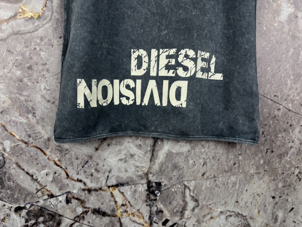 Diesel Women’s Diesel Girls Club Sleeveless T-Shirt Size Medium Size M / US 6-8 / IT 42-44 - 12 Thumbnail