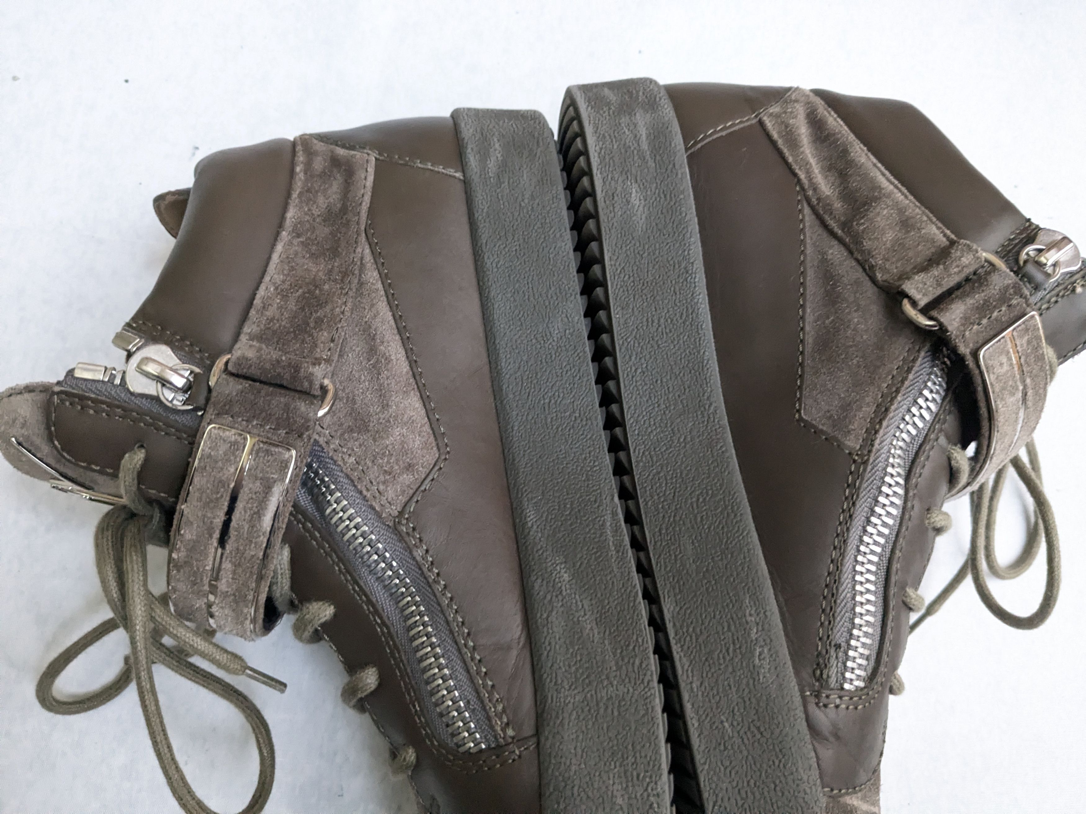 Giuseppe Zanotti Giuseppe Zanotti High Tops Brown Suede 11 44 High Size US 11 / EU 44 - 10 Thumbnail