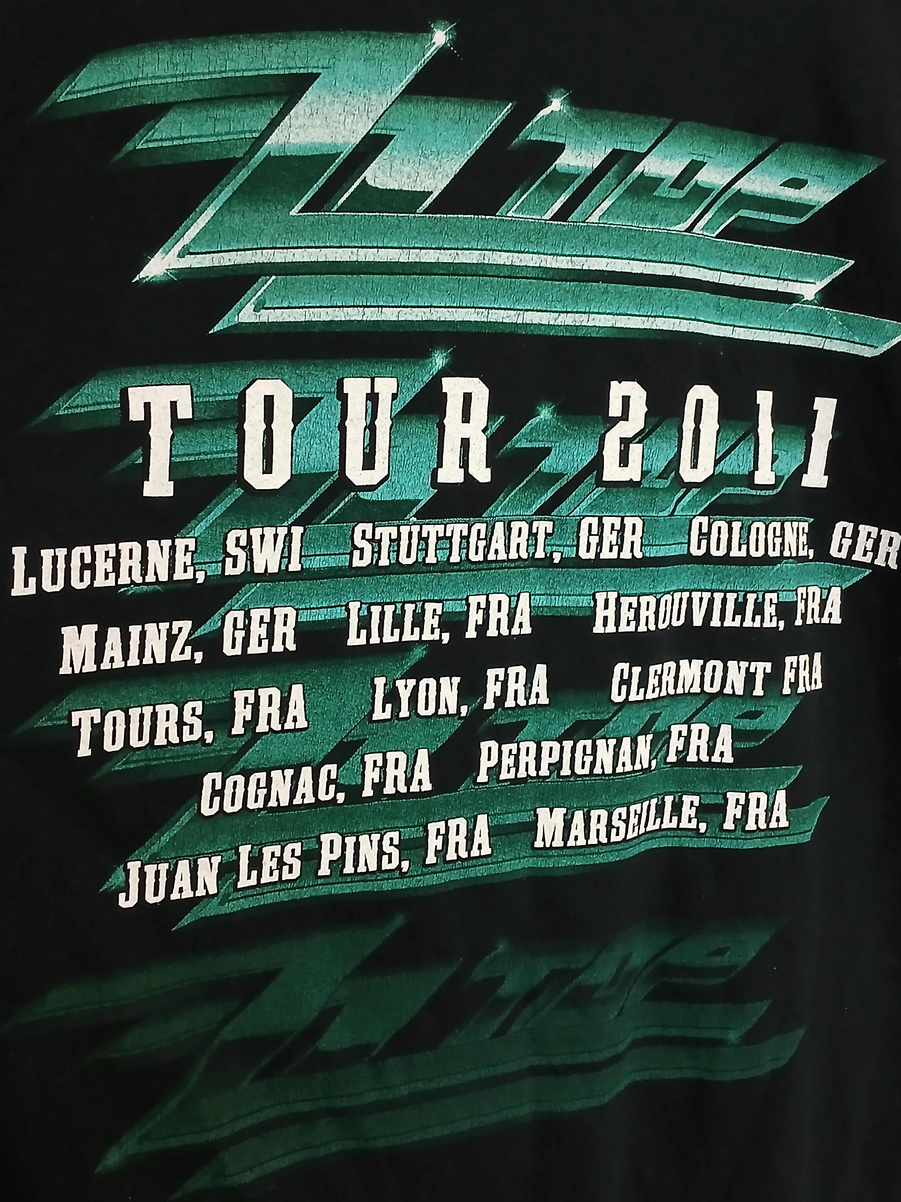 Band Tees 2011 Zz Top Tour T-Shirt Size US M / EU 48-50 / 2 - 4 Thumbnail