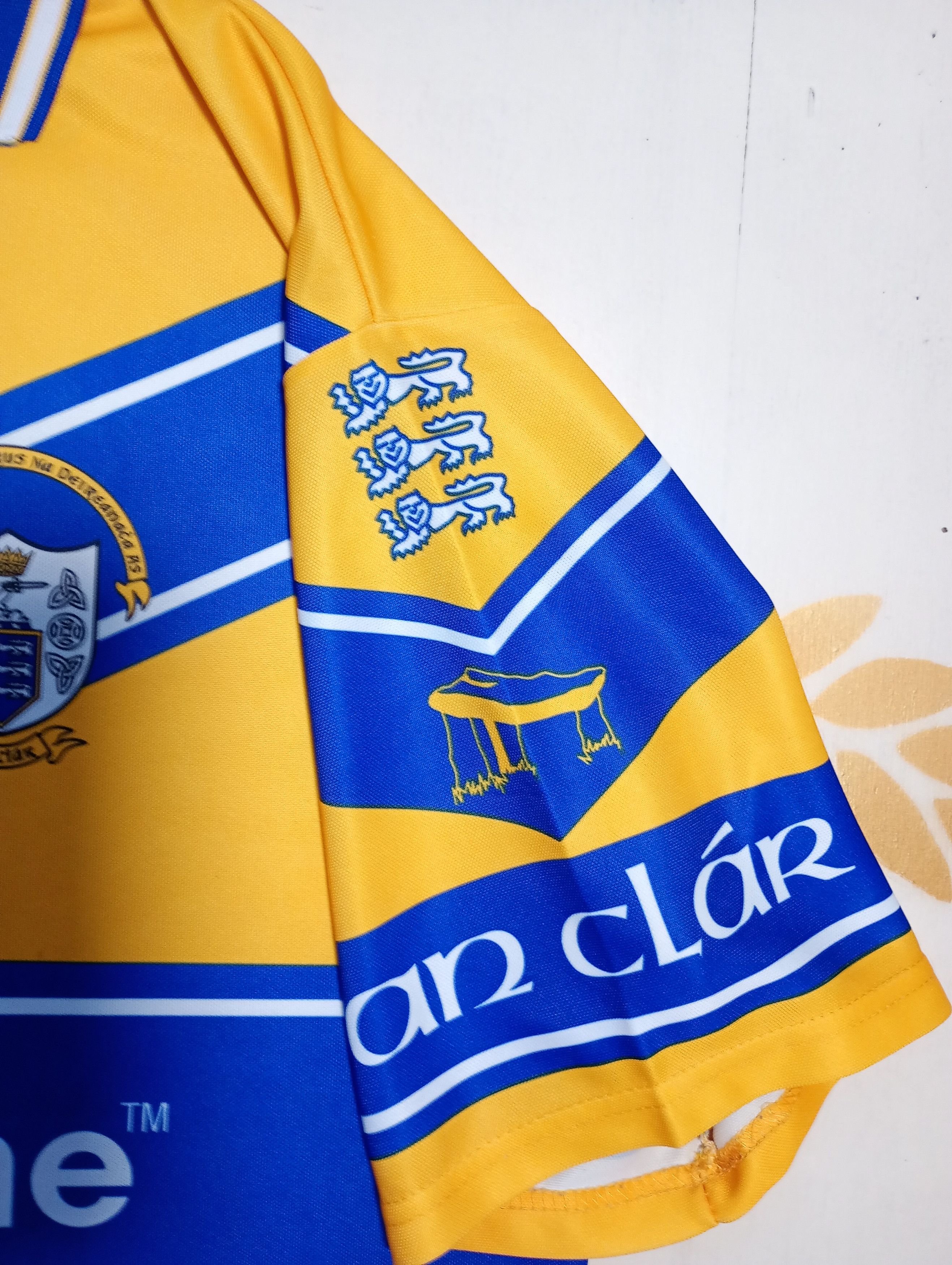 O'Neills Clare GAA Gaelic games jersey vintage shirt 2002-05 O'Neills Size US XL / EU 56 / 4 - 14 Thumbnail