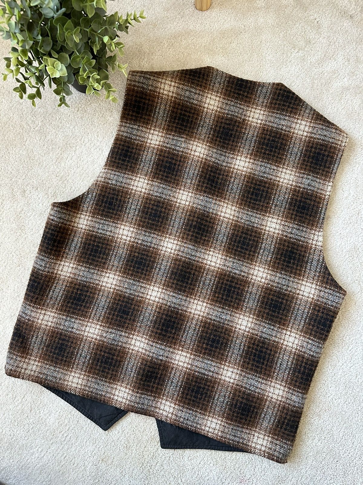 Club Monaco × Designer × Vintage Crazy Vintage 90s Club Monaco Wool Vest Size US M / EU 48-50 / 2 - 5 Thumbnail