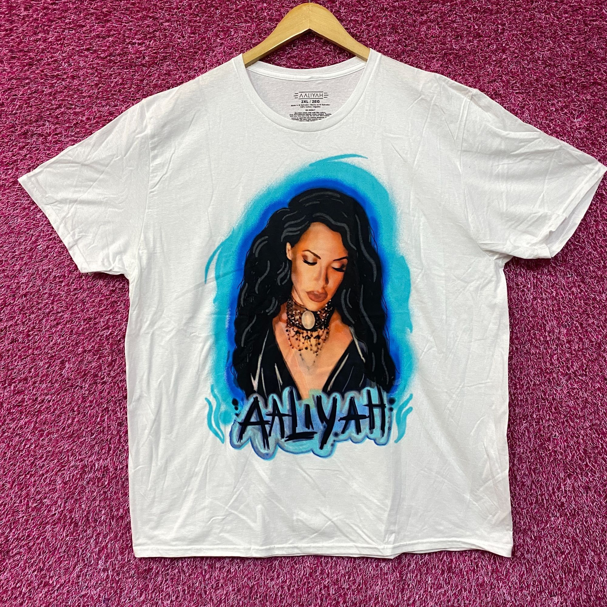 Rap Tees Aaliyah Airbrush Queen of Urban Pop Self-titled Album T-Shir Size US XXL / EU 58 / 5 - 1 Thumbnail
