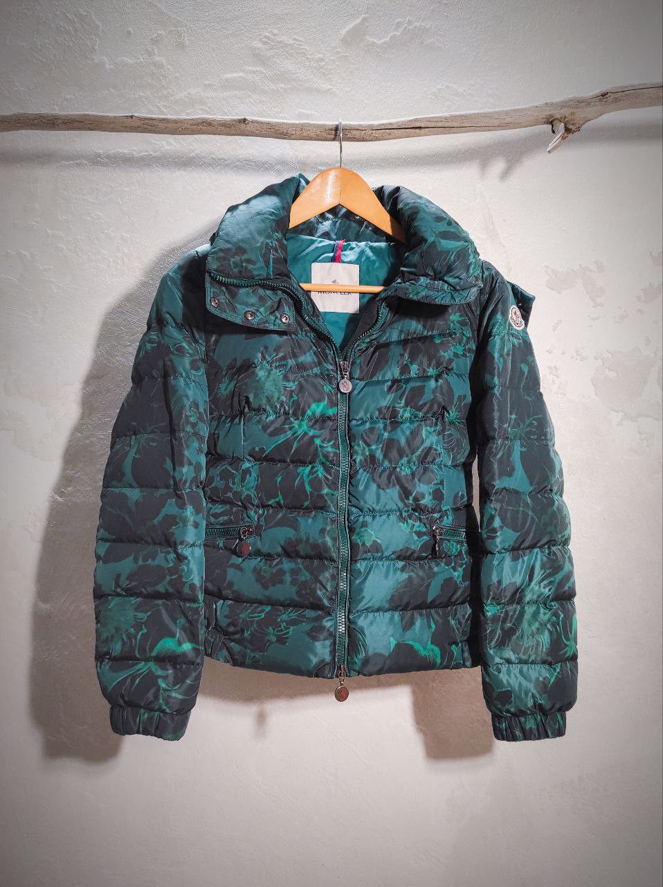 Moncler Rare Colorway Moncler Sanglier Down Jacket Size XS / US 0-2 / IT 36-38 - 3 Thumbnail