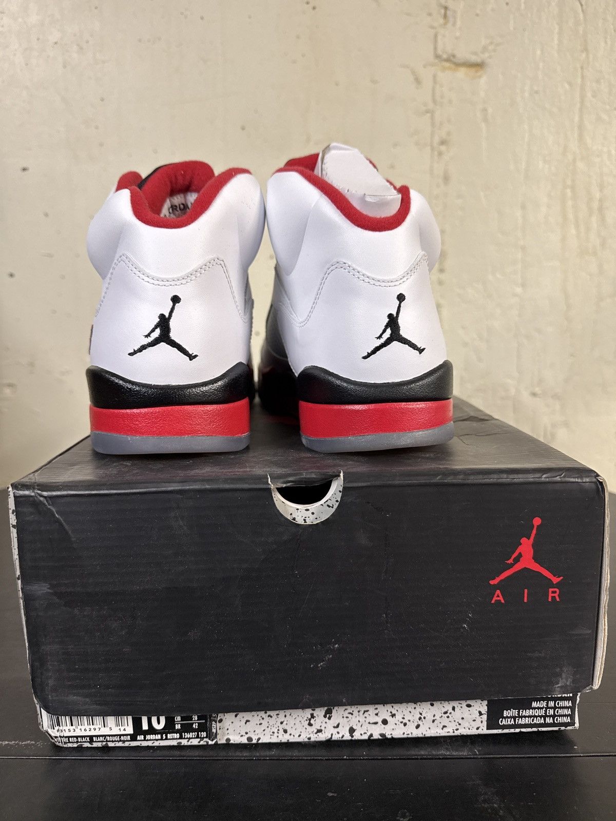 Jordan Brand × Nike Jordan 5 fire red Size US 10 / EU 43 - 3 Thumbnail